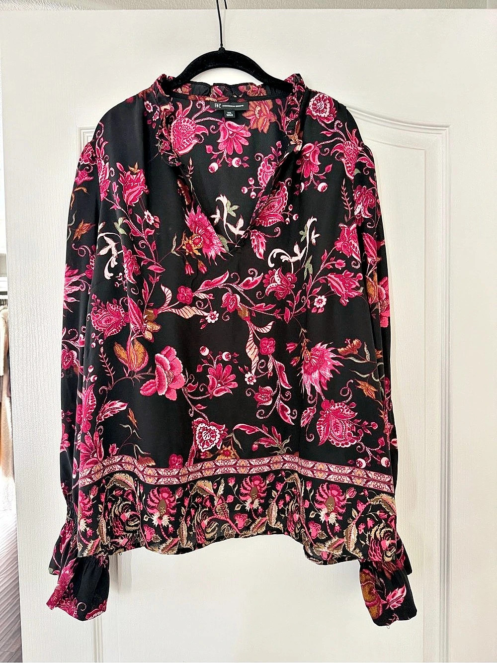 INC International Concepts Floral Ruffle Blouse in Black & Pink Size XXL